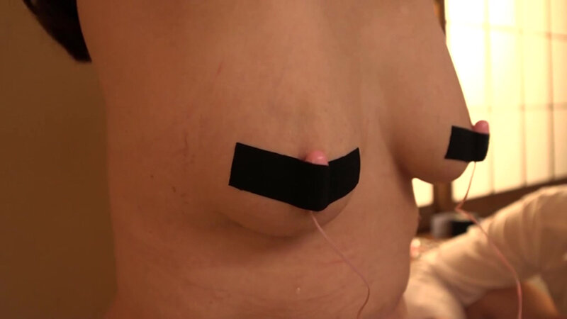 【還暦乳】息子の元気棒で調教される母 遠田恵未 画像4