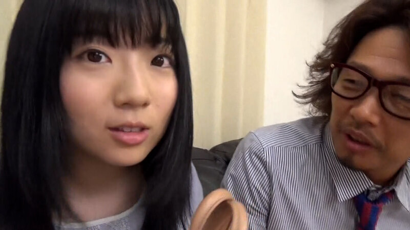 ナンパするなら黒髪の真面目な娘が狙い目！？ナンパ師の巧みな話術に流される ちょっとエッチな地味っ娘の中出しSEX！ 画像1