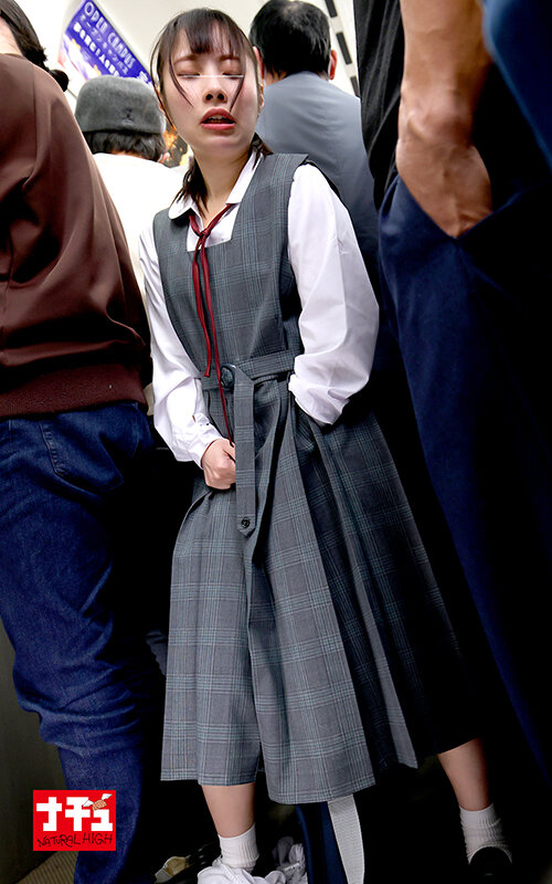 ロングスカート女学生羞恥2 初イキ潮でびしょ濡れになるまで制服を汚しまくれ! 推定145cm/泣き虫ミニマム娘 画像3