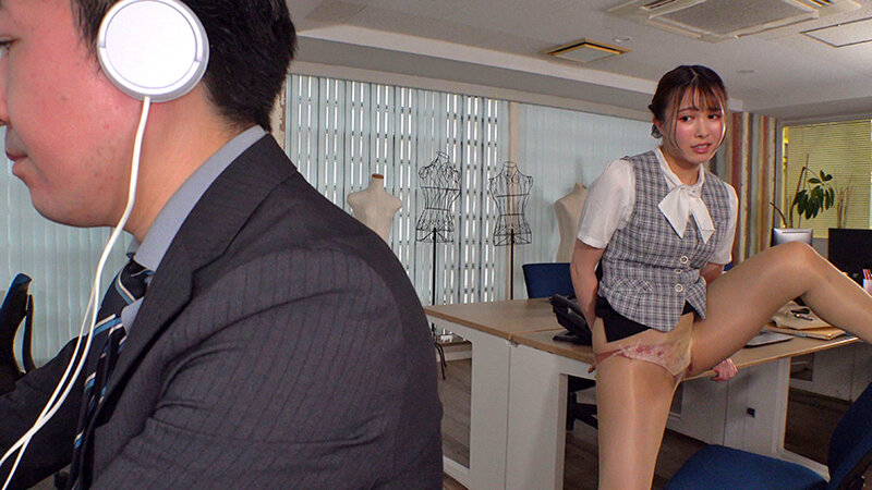 バレたらマズイ状況でこっそり吐息を漏らす 働くオンナのパンスト角オナニー 画像16