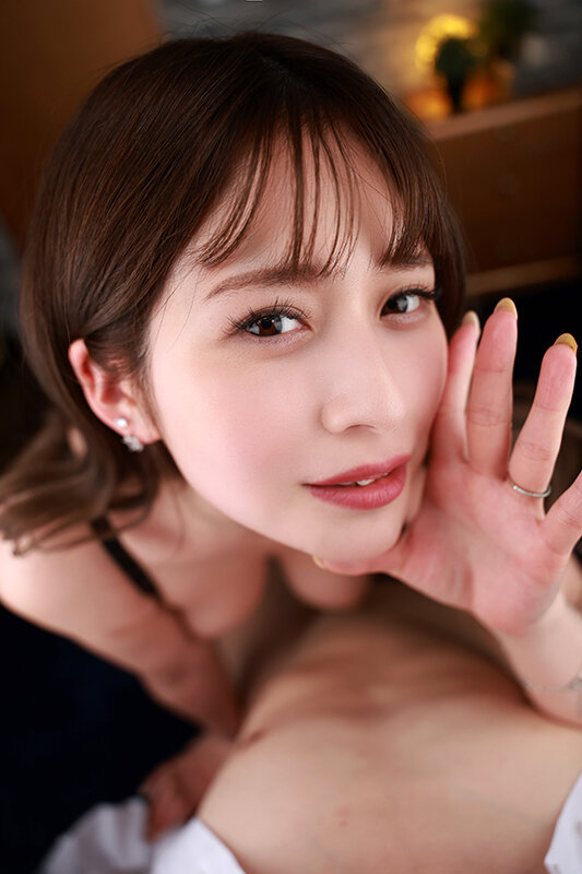 【VR】週に一度の密着キス不倫 旦那に内緒でボクに会いに来る人妻は愛を囁きながら、片時も離れないゼロ距離密着で全身をベロチュウ愛撫する 優梨まいな 画像6