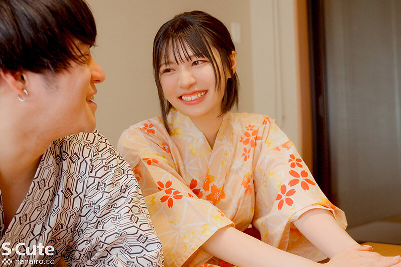 休日に彼女と。SEX好きの彼女と種付け温泉旅行 虹村ゆみ 画像14