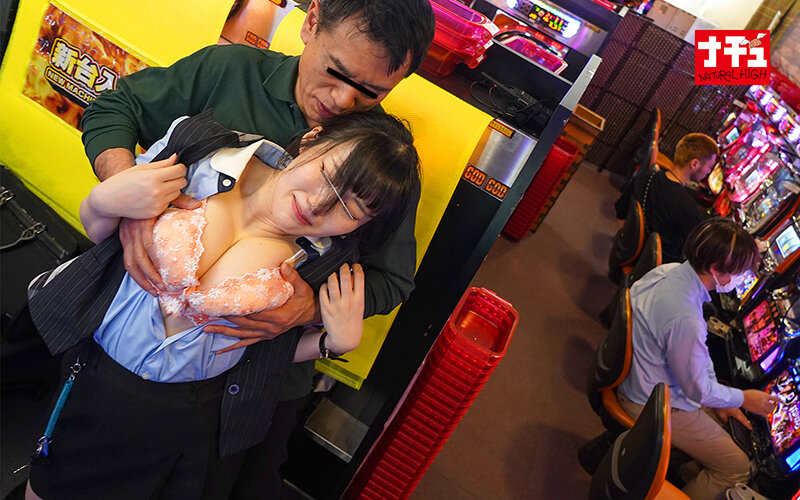 敏感（恥）巨乳羞恥2025 推定Fカップ/パチスロ店員 画像3