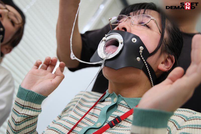 「イラマ汁はなぜ湧き出るのか？」SOD女子社員5名 イラマチオ刺激によるヌルネバどろり絶頂のど潮研究 SOD性科学ラボREPORT20 画像5