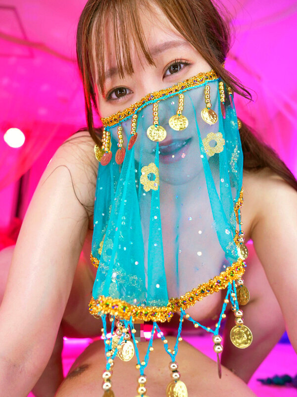 【VR】巨乳ベリーダンサーと裏オプ満載で遊べるセクキャバじゅぽ顔透け見えフェベチオでたまらず暴発すぐさまグラインド腰うねり騎乗位で追撃され休むヒマなくイカされまくり金玉空っぽフルコース わか菜ほの 画像5