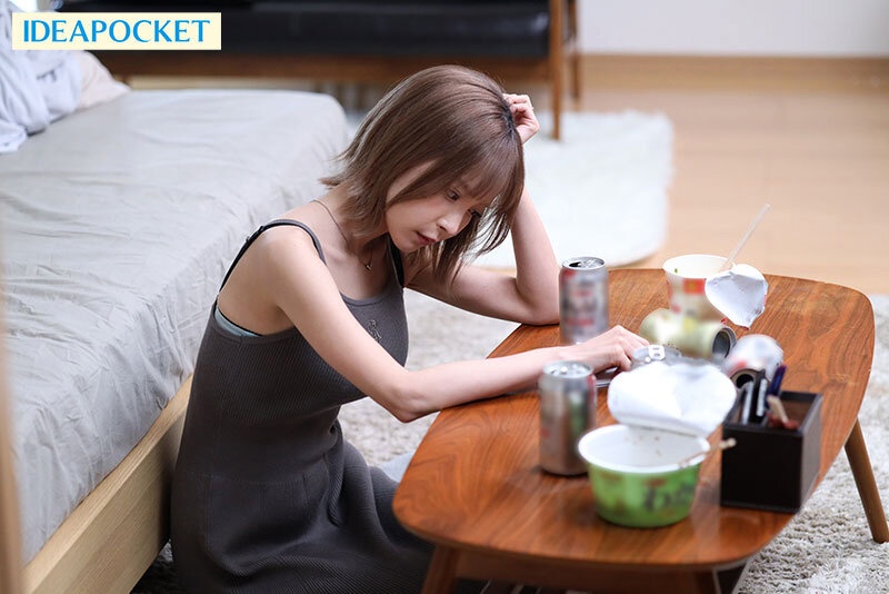 墓まで持っていく僕とかなちゃん二人だけの秘密 親友彼女の無防備すっぴん姿が可愛すぎて 衝動的に寝取ってしまった例の夜 桃乃木かな 画像7