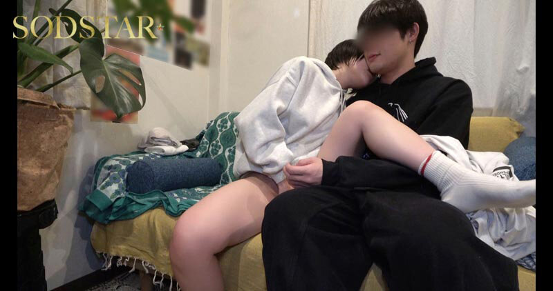 「3日間すっぴんで過ごす彼女と休日4SEX」付き合って1ヵ月の僕らは仕事終わりの金曜日に僕の家の最寄り駅で待ち合わせをして、初めてお泊りをした。翌日彼女は帰る予定だったけど、まだずっとそばにいたくて、週末はずっと僕の家でSEXをしていた。そんな何の変哲&hellip; 柴崎はる 画像12