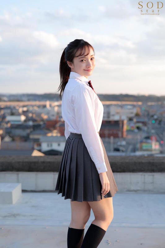 「ひさしぶりに学校いってみいひん？」かつての同級生と10年ぶりに再会。当時ヤリまくっていた思い出の校舎&hellip;は跡形もなく&hellip;廃墟になった母校の冷たいコンクリートに彼女を押しあて何度も何度も腰を打ちつけた 渚恋生 画像20