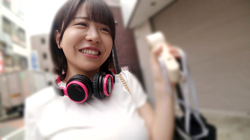 【4K】ヤリマンこなつの本気食い！！ 我慢できずに素人逆ナンSEX 柏木こなつ 画像4