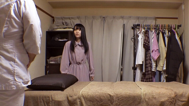 媚薬オイルマッサージ 痴●盗撮＆中出し素人娘VOL.58 超強力媚薬を配合したマッサージオイルを施術中に知らずに塗りこまれたオンナは、身体の火照りに驚き、チ〇ポを欲しがる自分に戸惑い、垂れ出したマン汁に恥ずかしがりながらも生ハメ中出しまで欲してしまう！ 画像5