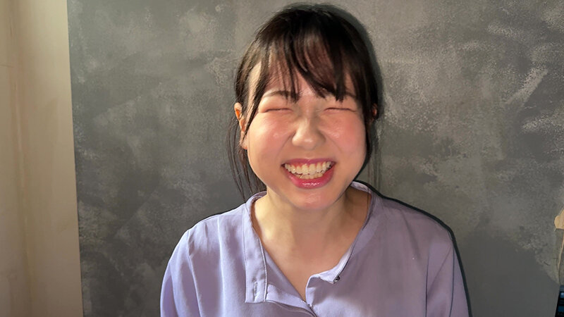 【個人撮影】谷田かりなの舌ブラシで「汚舌苔」採取 画像1