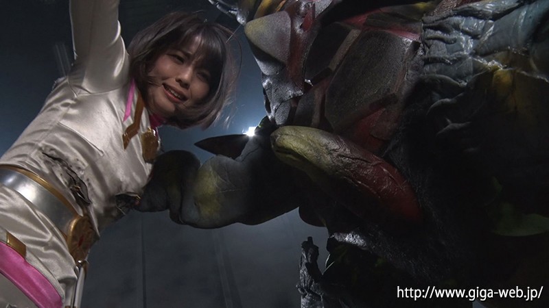 ヒロインハンティング 強獣戦隊ワイルドレンジャー 狩猟ゲームの獲物にされたワイルドホワイト 泉りおん 画像16