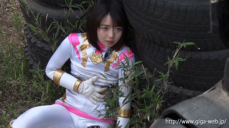 ヒロインハンティング 強獣戦隊ワイルドレンジャー 狩猟ゲームの獲物にされたワイルドホワイト 泉りおん 画像9