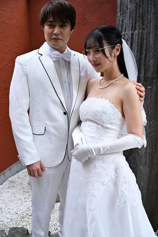 初めてなのにドスケベすぎる献身新妻の結婚初夜&hellip;そして夜の秘密 小野坂ゆいか 画像1