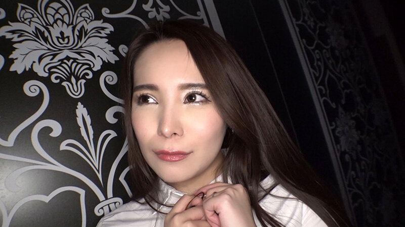 全部脱ぐよりエロい&hellip;素肌に白シャツ姿の彼女とエッチ 画像1