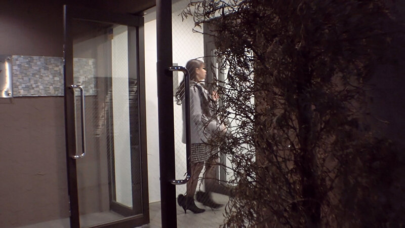 オートロック施錠を突破する犯人のレ●プ映像 画像1