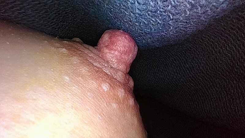 雨宮あや花 本番シーン - 完全着衣内アングル！先端が自在に動くファイバースコープで敏感な乳首を責められ恥ずかしがりながらも感じてしまう私服小柄ちっぱい美少女 雨宮あや花