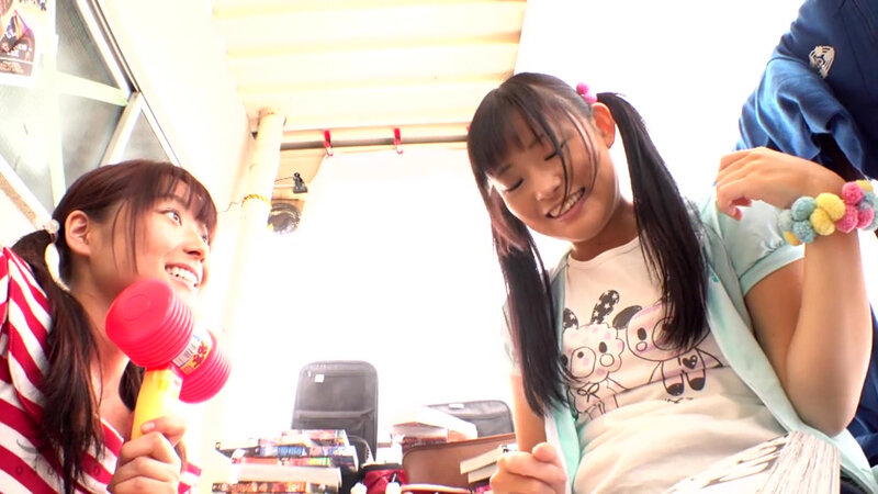 素人 企画単体 誘惑シーン - 世田谷共同区営団地 日焼け美少女映像 （1） Wフェラ編