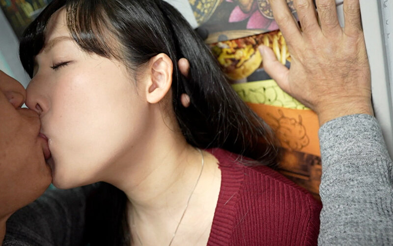 横山夏希 ビジュアル - 大復活！素人援交生中出し 小洒落たスイーツ系料理教室の美人先生は甘サド魔性 やべーオンナだった 強●睡眠ヤリ輪●からの～まさかの逆襲で男を骨抜き甘々中出し 横山夏希