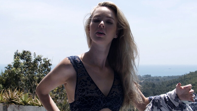 Skye Blue、リンジー マリー、ジャスミン ジャズ、THERA JANE、エミリー アン ミラー、ドミニク ガブリエル シーン11 - PLAYBOY Eternal Allure No.2