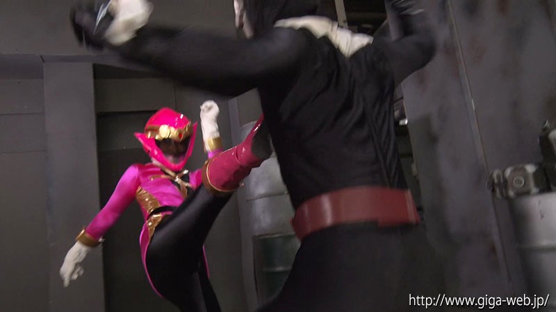 ヒロイン完コス陥落 星海戦隊カイザーファイブ 狙われたカイザーピンクの肉体 原美織 画像8