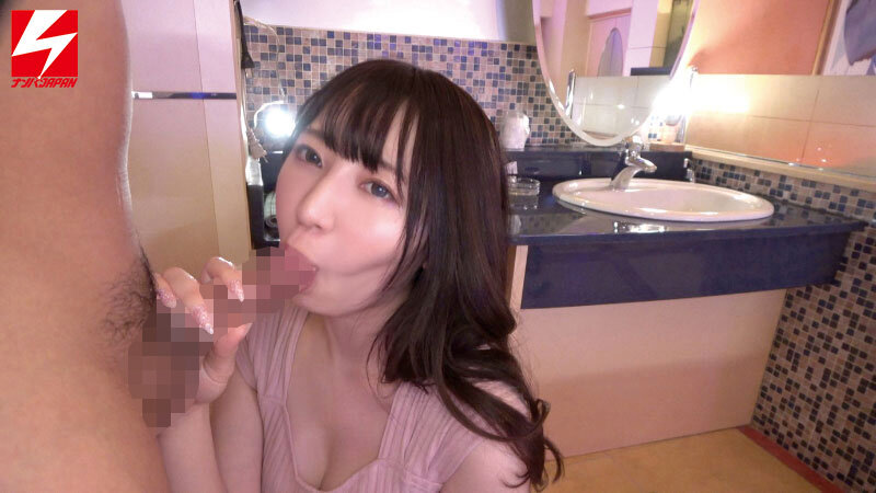 素人 企画単体 前戯 - マッチングアプリでゲット！！即尺！即ハメ！ 激カワGカップ若妻は即効型の都合のイイ絶倫タダマンビッチだった。 若妻:りおさん。