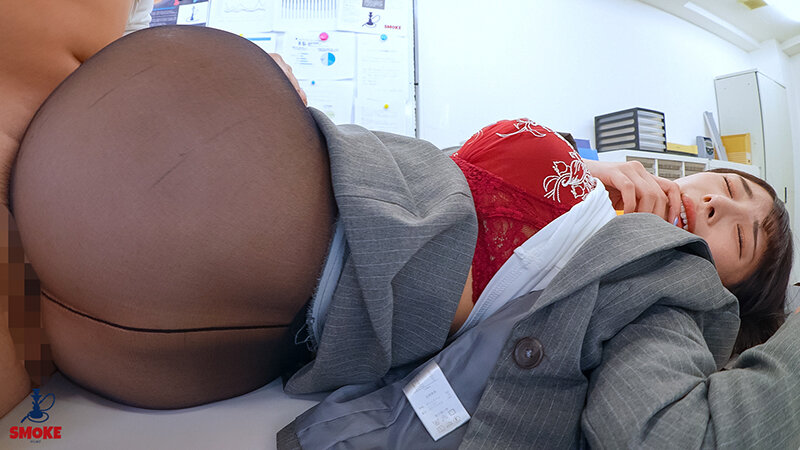 小野坂ゆいか クライマックス - 【肛門舐めセクハラ】ケツ穴を拡げさせられ何度もアナルクンニで舐められイキするデカ尻部下OL妻 小野坂ゆいか