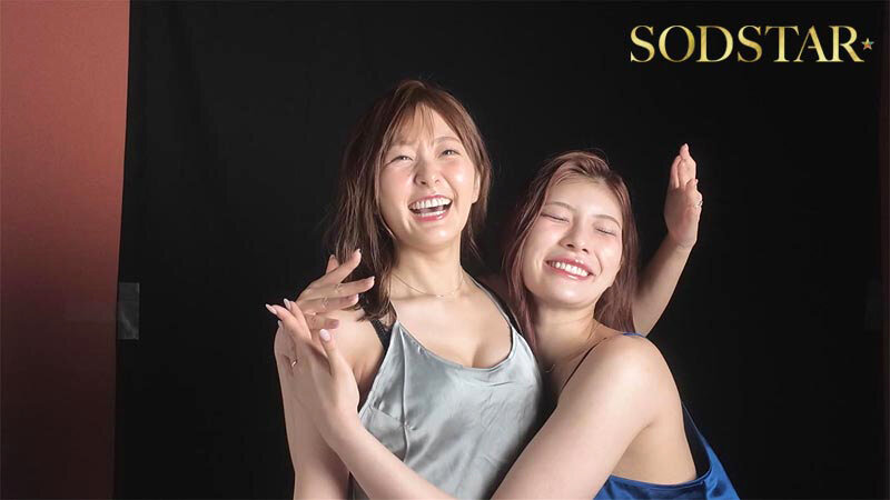 青空ひかり、神木麗 シーン20 - 【特典版】ハプバーでSEXをしたのは親友の旦那。もっと責めたい女と責められたい女&hellip;正反対の人妻二人が快楽堕ちして夫婦交換スワッピング4Pする仲になるまで。 青空ひかり 神木麗