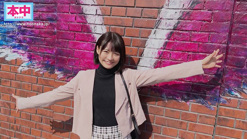 東條なつ ビジュアル - いつも可愛いと思っていたカフェ店員をダメ元でデートに誘ったら困り顔しながらも笑ってOKしてくれて、日帰りデートのはずだったけど、ホテルに連れ込んだら、急にエッチで積極的になってきて、朝までめちゃくちゃ中出ししまくった。 東條なつ