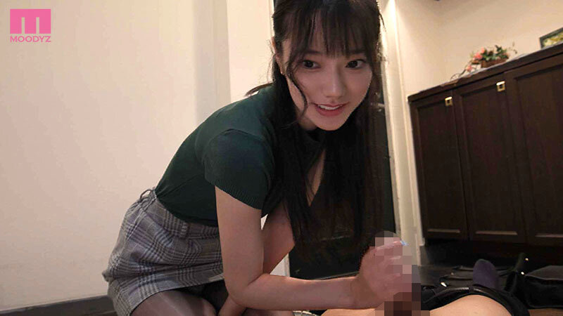 宮下玲奈 フィニッシュ - 先輩ウチで飲み直しませんか？ 後輩女子社員のパンスト誘惑に甘え ささやき淫語手コキで焦らされ感度高まり始発後もハメ狂った延長交尾17発 宮下玲奈