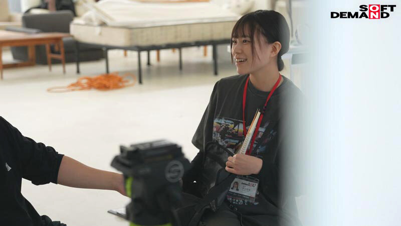 岡島明来 誘惑シーン - 【特典版】SOD女子社員 制作部 中途1年目 岡島明来（24） 工口勉 初AV成果報告