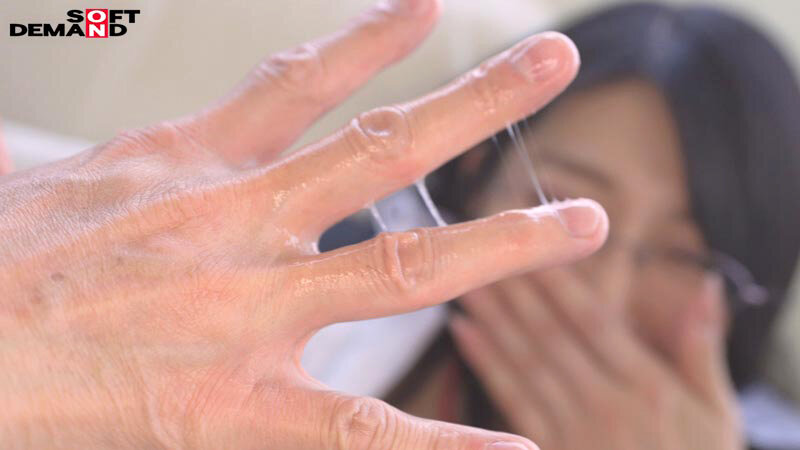 守屋よしの 激しいプレイ - 【特典版】秘書 守屋よしの 会社のために中出し解禁