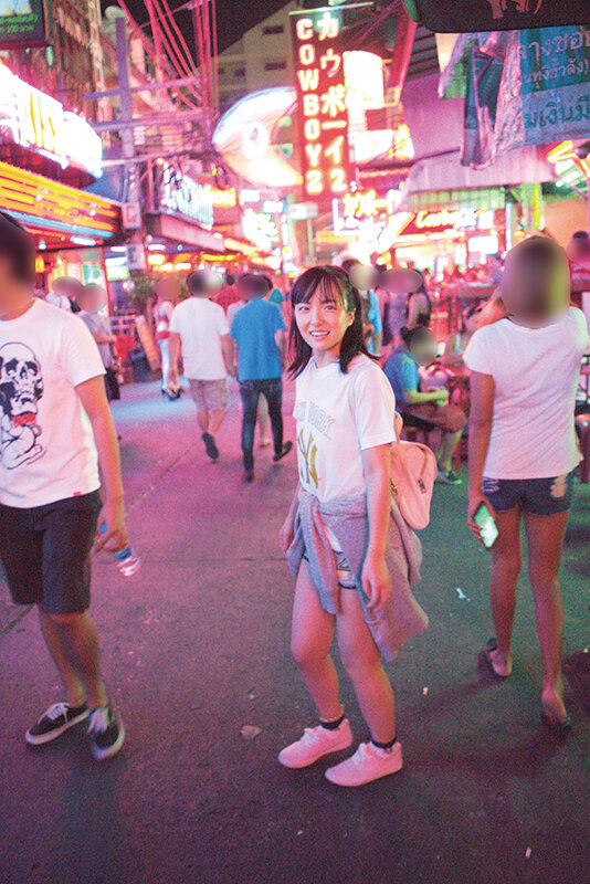 素人 企画単体 ボーナスカット - 東南アジア・タイ・バンコクの小娘たちよ、お世話になりました。ありがとう。君たちは今どんな人生を送っていますか？幸せだったらオジサンは嬉しいです。8時間2枚組