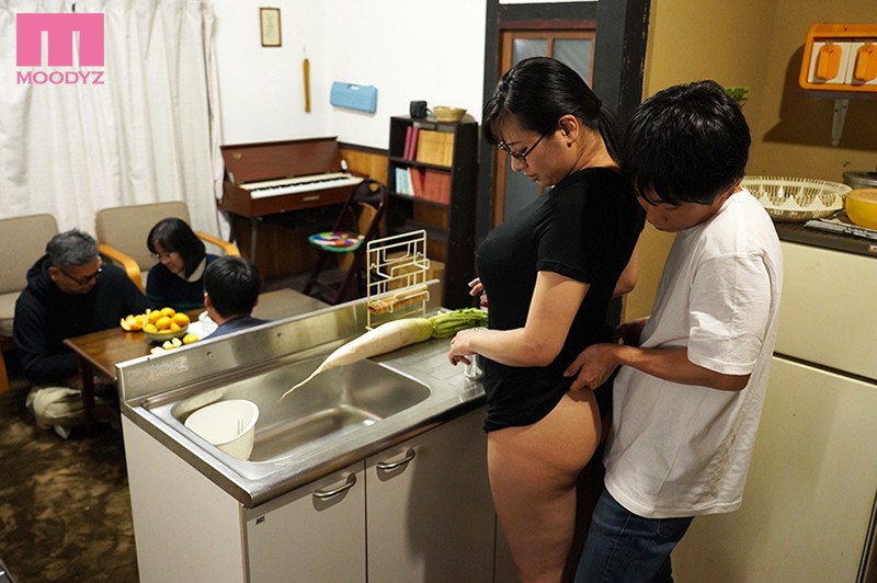春菜はな ビジュアル - おばさんの肉体が気持ち良過ぎるからPart2 ～ボクのおばさんは超名器だった～ 春菜はな